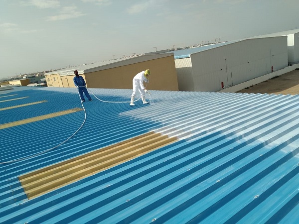 Kiểm tra và bảo trì tôn thường xuyên để chống thấm dột